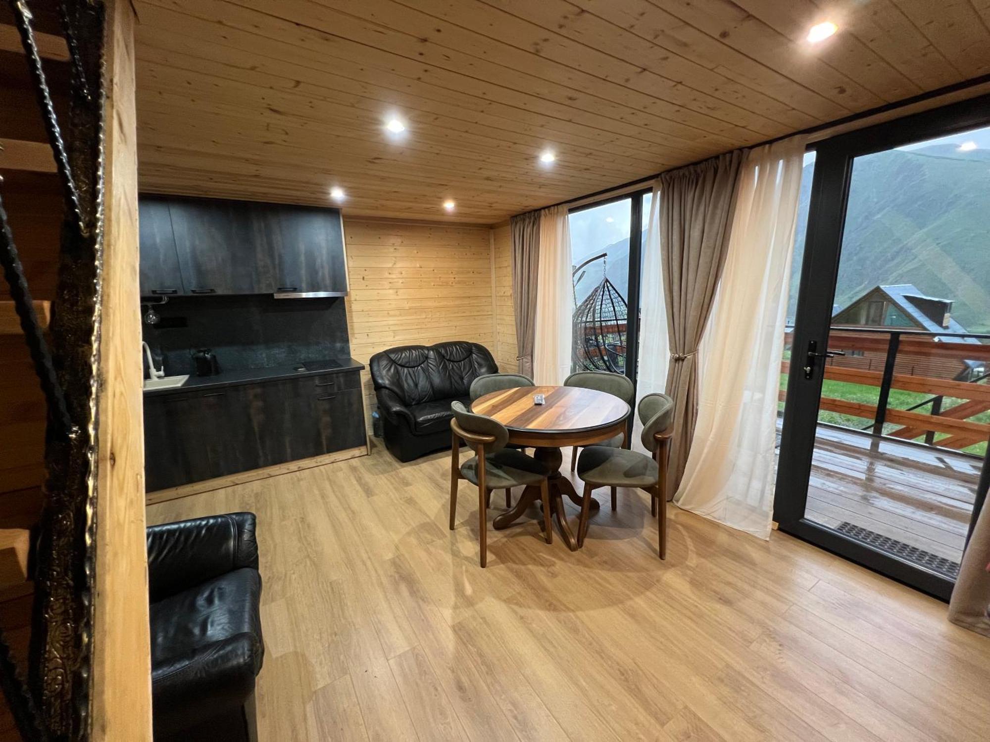 Cozy Home Kazbegi Exterior photo